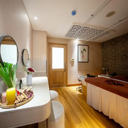 Harmony Saigon Hotel & Spa-3