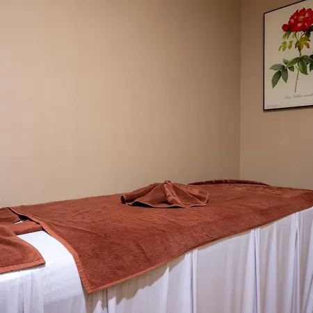 Harmony Saigon Hotel & Spa-2